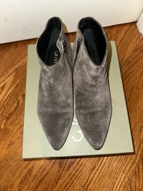 Grey City | Suede Ankle Boots | W7